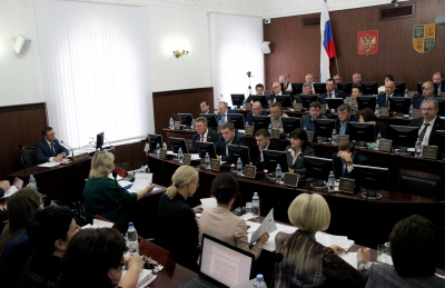 Тольяттинские депутаты предусмотрели средства на рост зарплат бюджетников