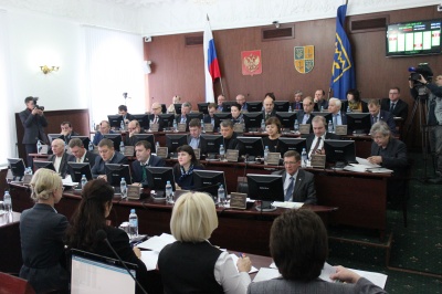 Детально проанализированы итоги реализации мэрией и Думой Посланий главы государства и региона